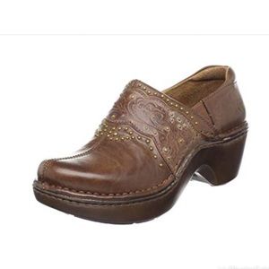 Ariat Leather ASHLAND clogs studded scroll SZ 7B